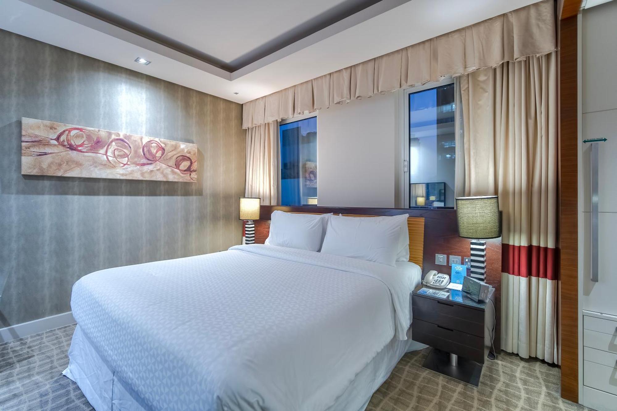 Majestic Premier Burdubai होटल 4*