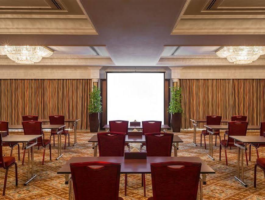 होटल Majestic Premier Burdubai 4*