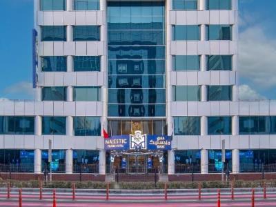 فور بوينتس شيراتون بر 4*